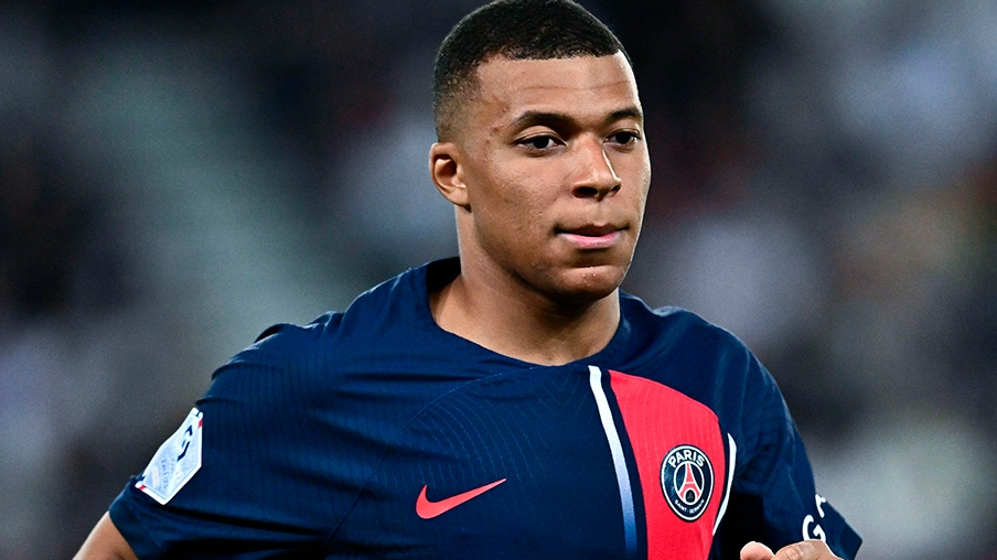 Imagem mostra jogador Kylian Mbappe