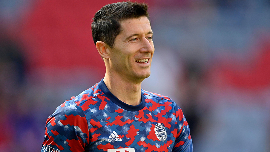 Imagem mostra o jogador Robert Lewandowski