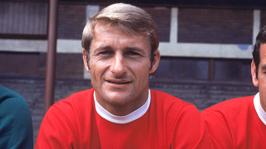 Imagem mostra jogador Roger Hunt