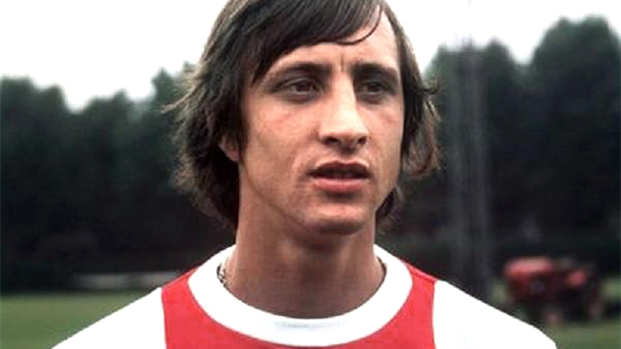 Imagem mostra o jogador Johan Cruijff