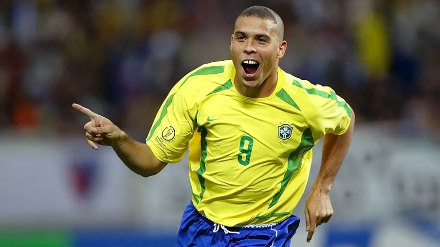 Imagem mostra jogador Ronaldo